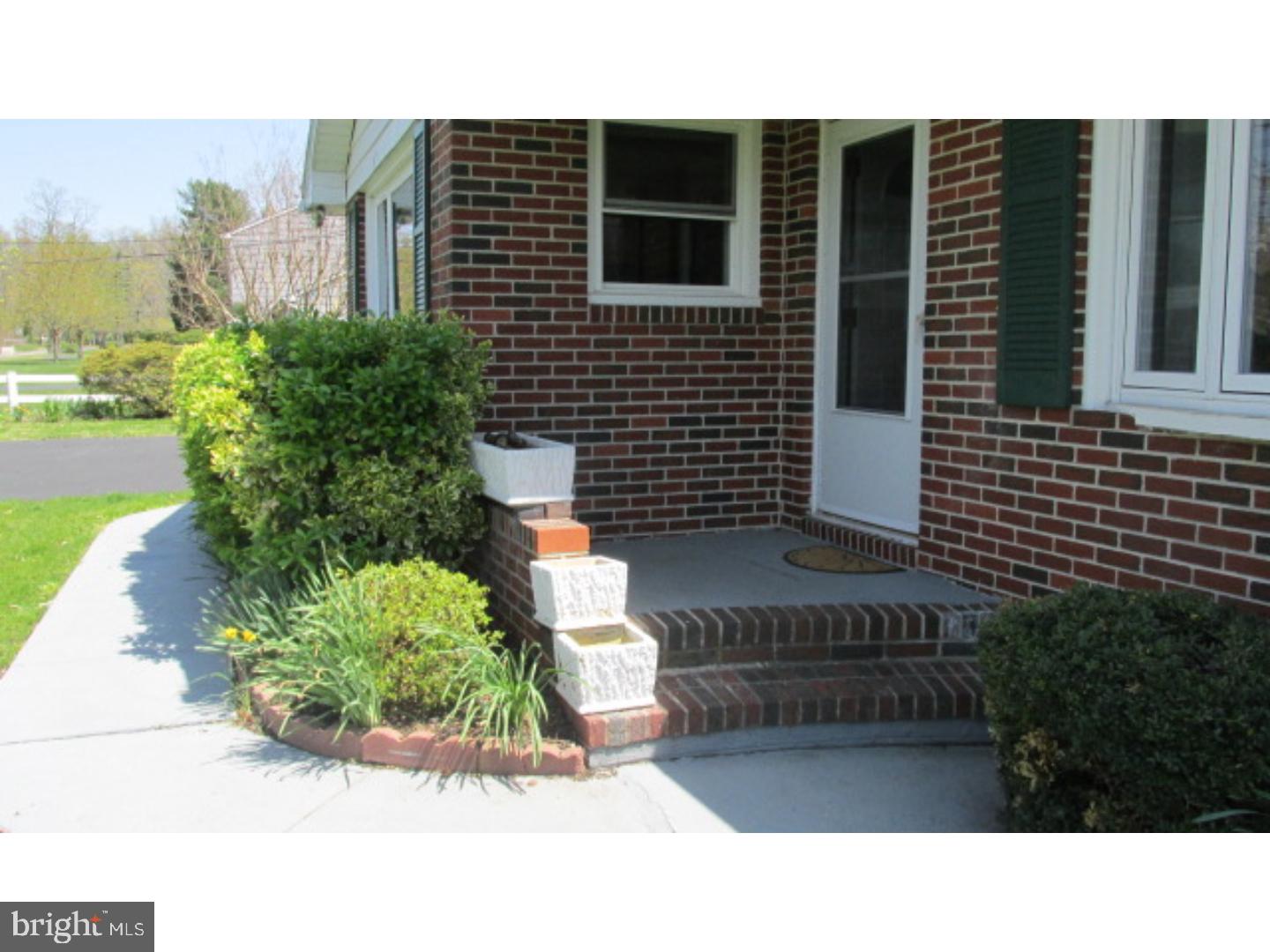 16 Ridge Road Southampton, NJ 08088 - Photo 3 of 22 Exterior Front