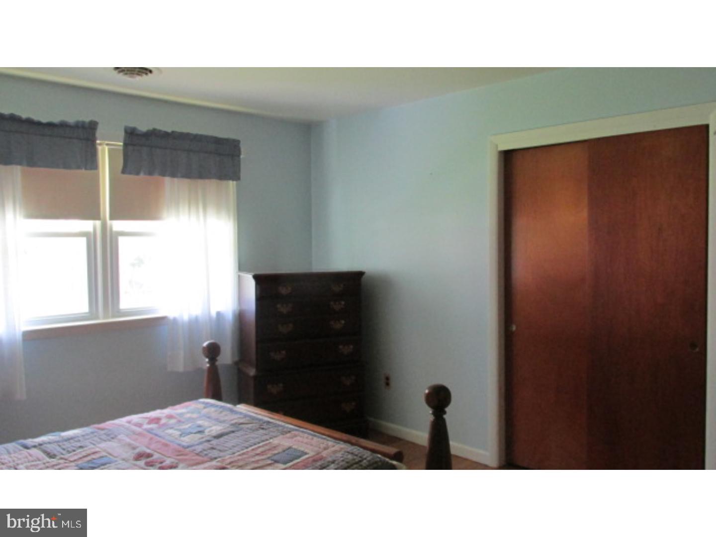 16 Ridge Road Southampton, NJ 08088 - Photo 10 of 22 Bedroom - Main