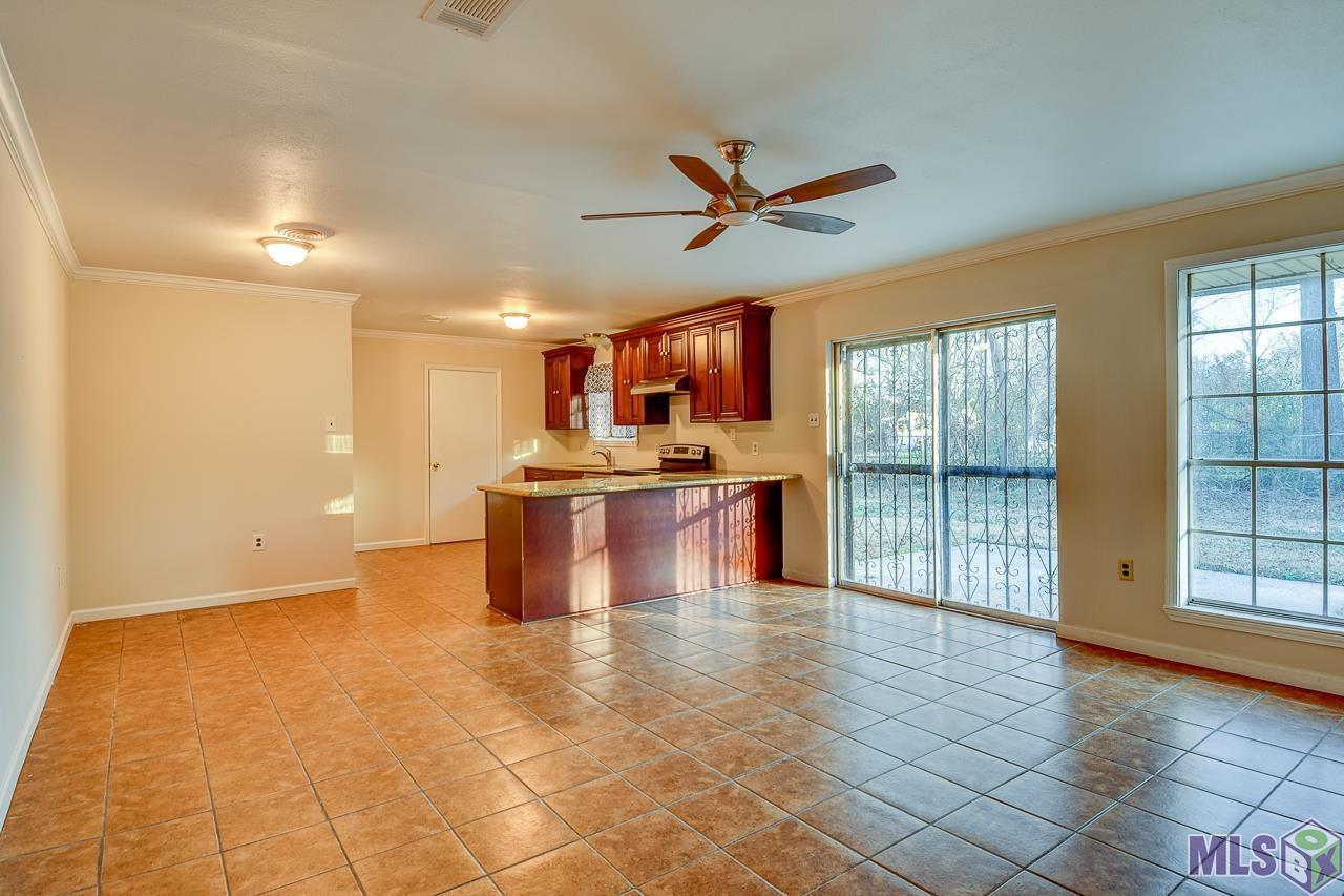 3802 Gregworth Drive Baton Rouge, LA 70807 - Photo 4 of 18