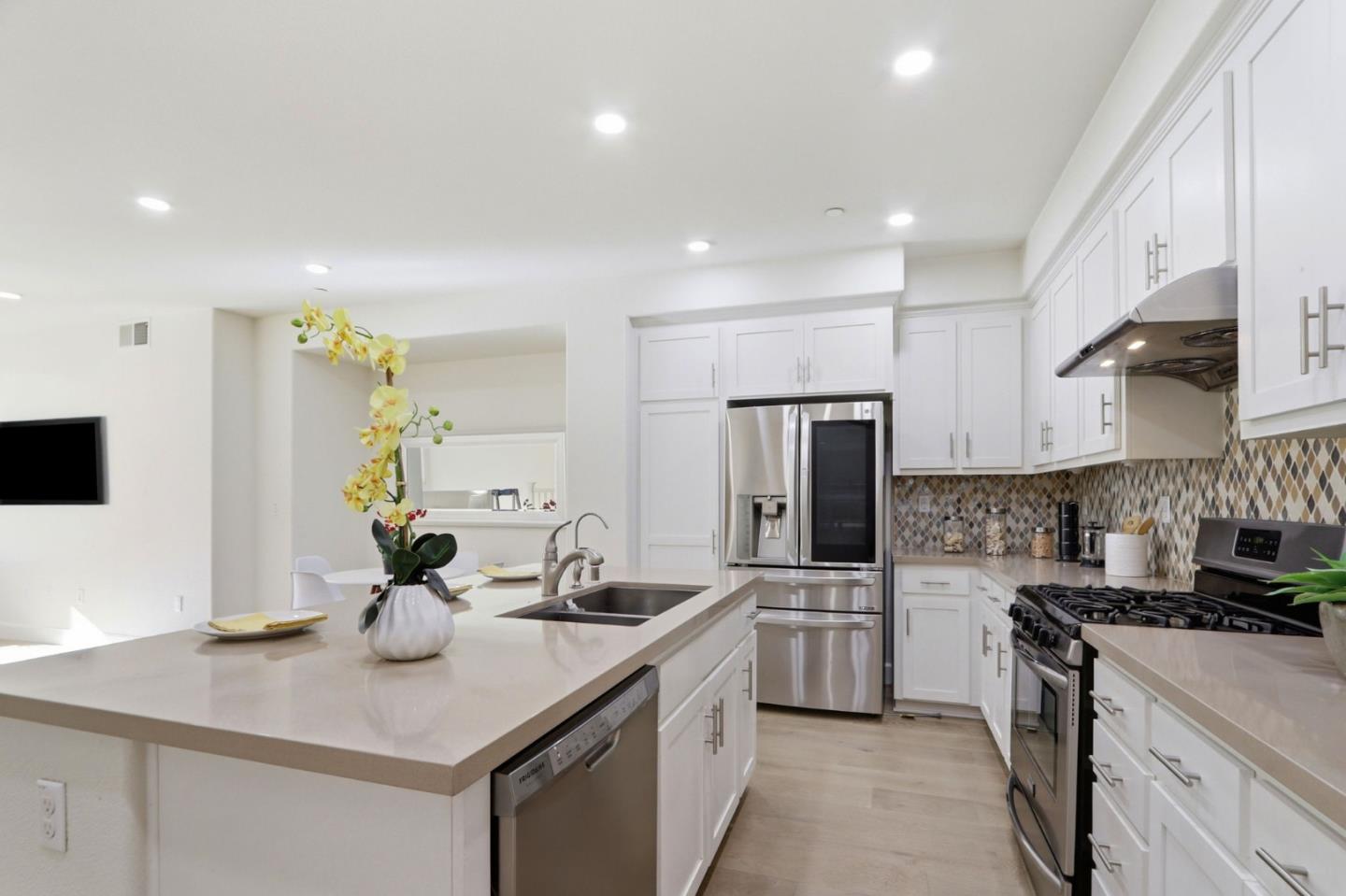 38982 Primula Terrace Newark, CA 94560 - Photo 5 of 31