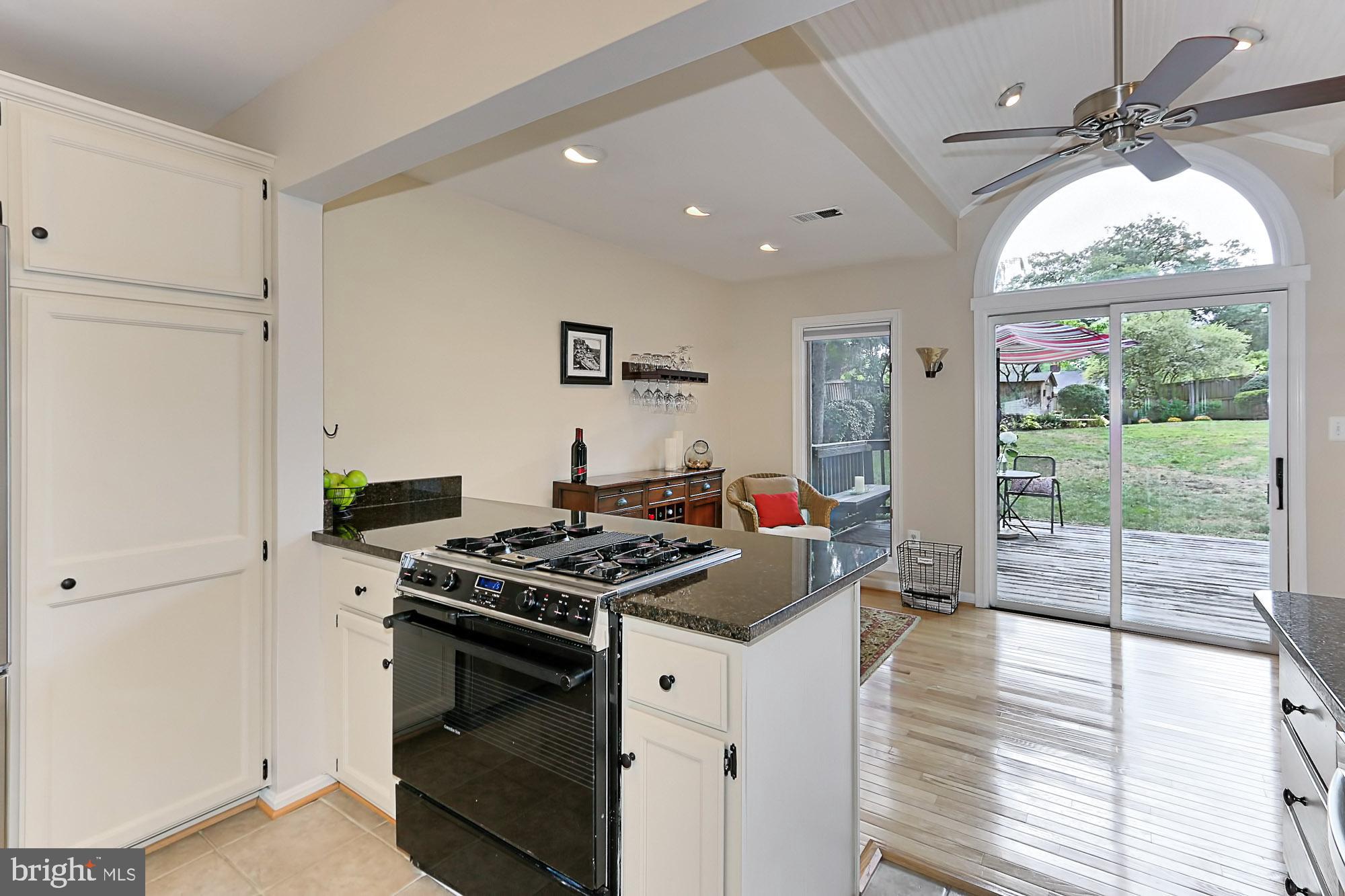 3123 Cofer Road Falls Church, VA 22042 - Photo 10 of 42 Kitchen open to famiy room/dining room