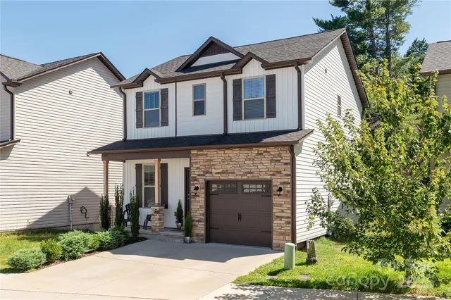 $350,000 | 195 Cardwell Lane, Fletcher, NC 28732