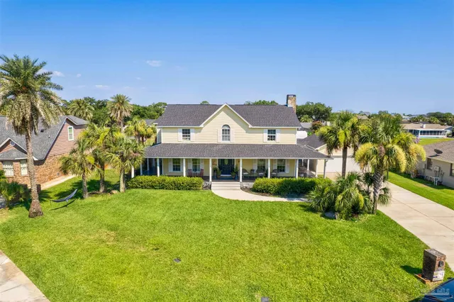 $899,999 | 976 Grand Canal Street, Gulf Breeze, FL 32563