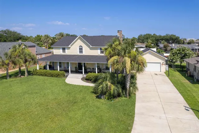 $899,999 | 976 Grand Canal Street, Gulf Breeze, FL 32563