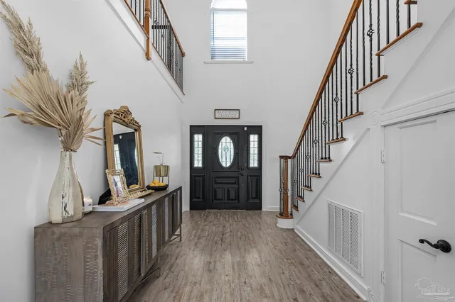 $899,999 | 976 Grand Canal Street, Gulf Breeze, FL 32563