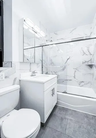 $2,695 | 214 East 51st Street, Unit 1F | Midtown East