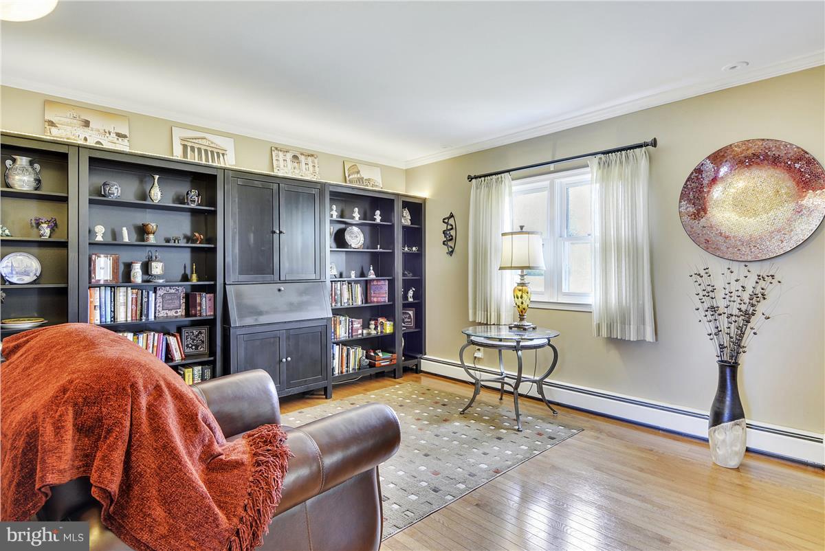 2716 Old Briggs Chaney Road Silver Spring, MD 20905 - Photo 11 of 30 Interior (General)