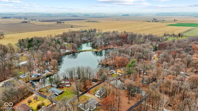 $305,000 | 8615 North Briarwood Lk W Drive, Monrovia, IN 46157