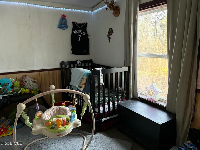 $329,000 | 63-140 Lemayville Way, Hampton, NY 12887