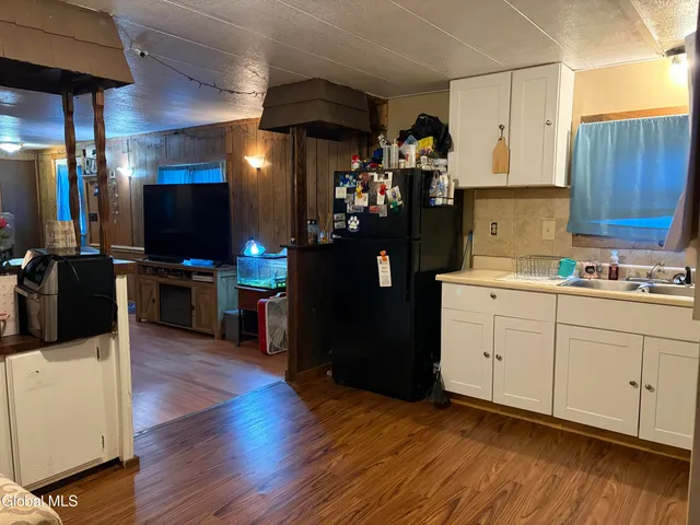 $329,000 | 63-140 Lemayville Way, Hampton, NY 12887