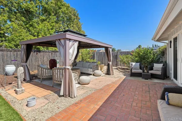$1,735,000 | 3298 Mercer Lane, San Diego, CA 92122