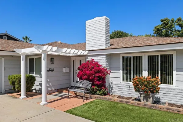 $1,735,000 | 3298 Mercer Lane, San Diego, CA 92122