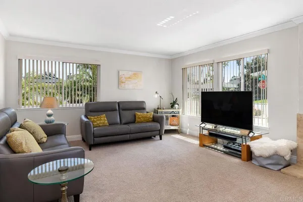 $1,735,000 | 3298 Mercer Lane, San Diego, CA 92122