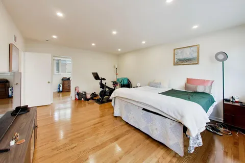 $3,250 | 370 Park Avenue, Unit E, Highland Park, IL 60035