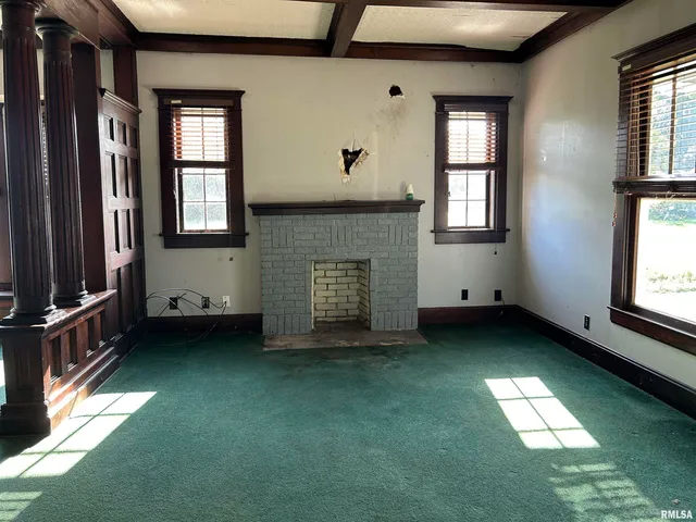 $32,513 | 211 East Lindell Street, West Frankfort, IL 62896