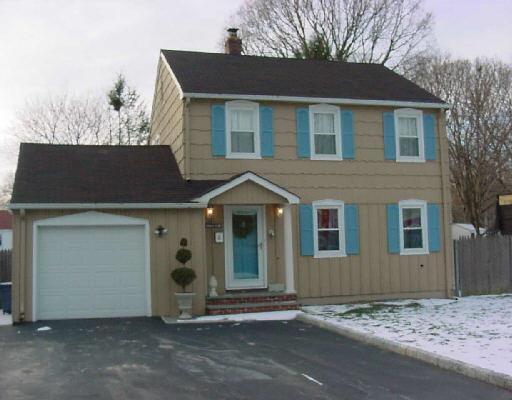 168 Ridge Road Stratford, CT 06614 - Photo 1 of 1 Gallery Image 1