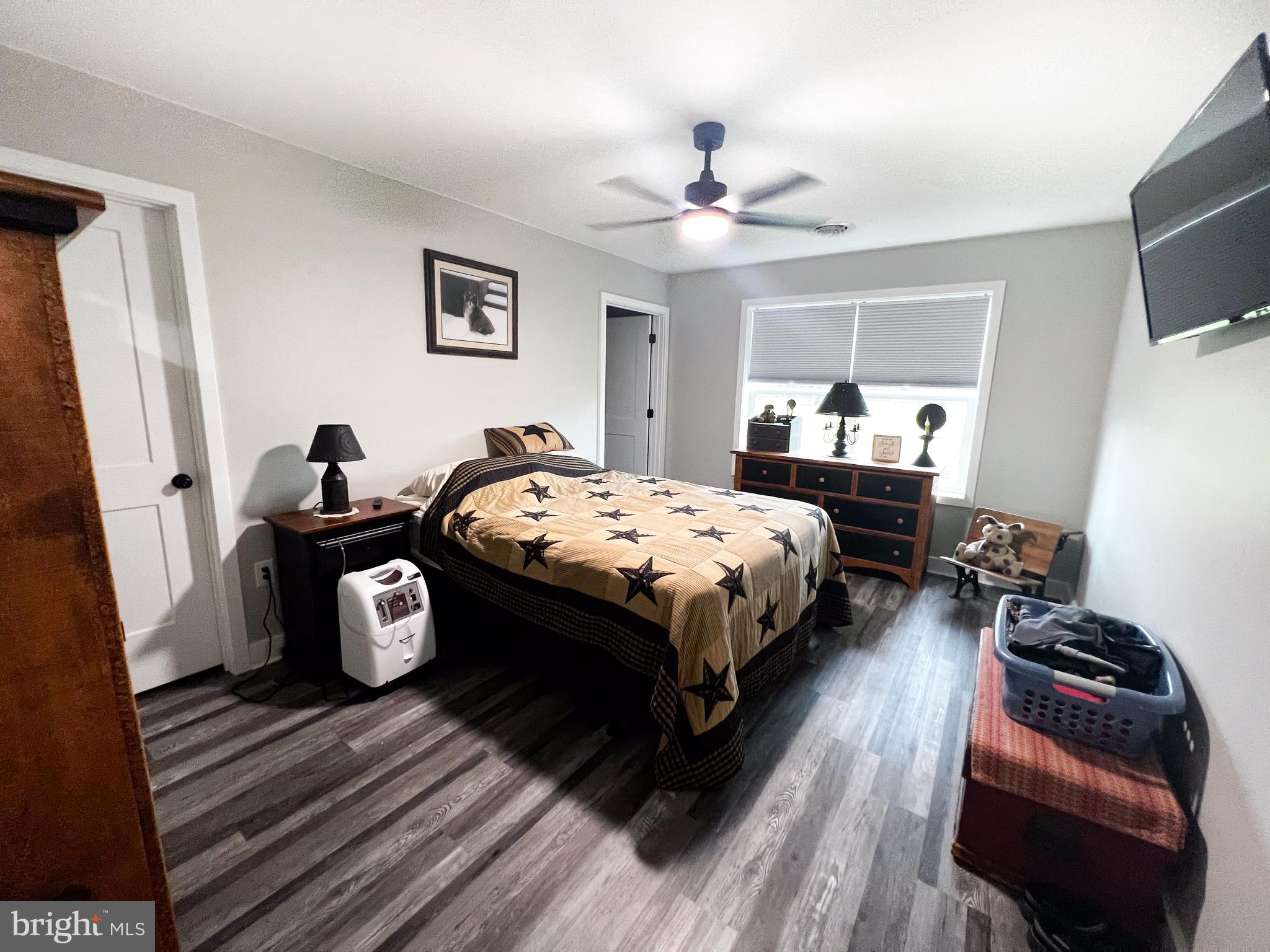 90 Tilbury Lane Reedsville, PA 17084 - Photo 23 of 28 a bedroom with a bed and a window