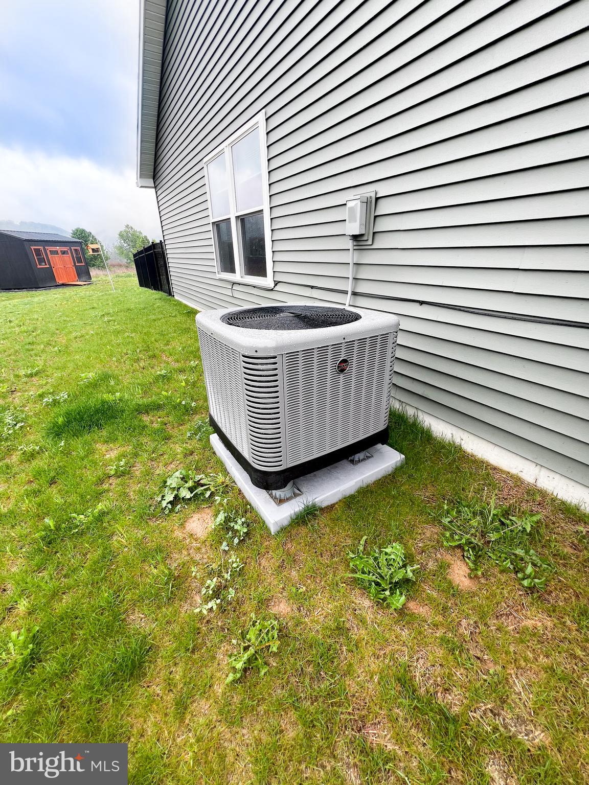 90 Tilbury Lane Reedsville, PA 17084 - Photo 4 of 28 a view of outdoor space and yard