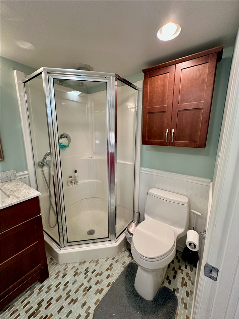 2 Cliff Terrace Newport, RI 02840 - Photo 15 of 18