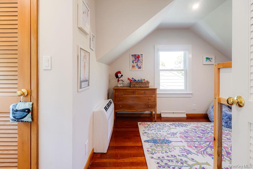 22 Braemer Road Setauket, NY 11733 - Photo 31 of 45
