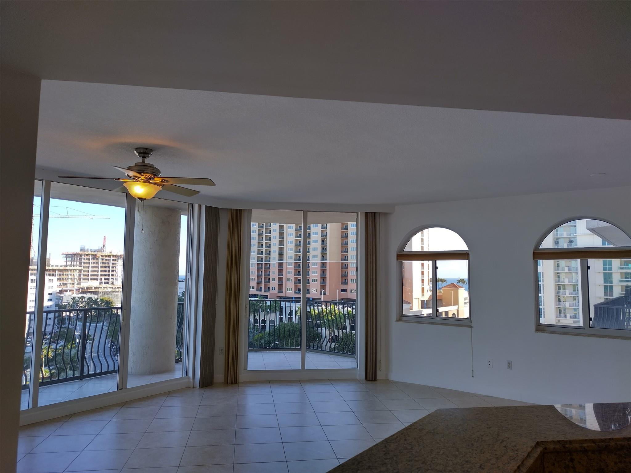 100 South Birch Road, Unit 1005D Fort Lauderdale, FL 33316 - Photo 23 of 36 Livingroom Dinning room