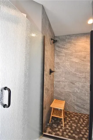 $600,000 | 2406 Northeast 158th Street, Smithville, MO 64089