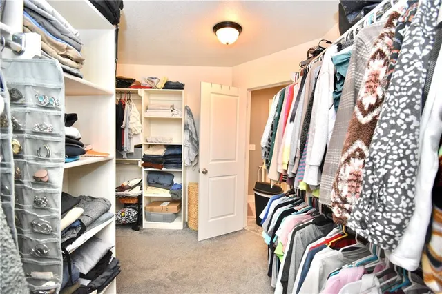 $625,000 | 2406 Northeast 158th Street, Smithville, MO 64089