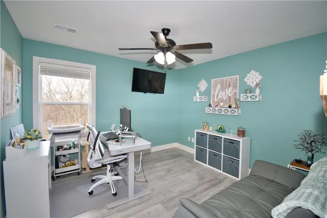 $600,000 | 2406 Northeast 158th Street, Smithville, MO 64089