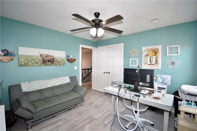 $600,000 | 2406 Northeast 158th Street, Smithville, MO 64089