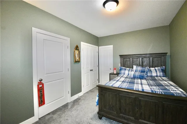 $600,000 | 2406 Northeast 158th Street, Smithville, MO 64089