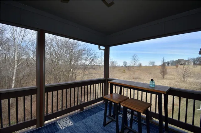 $600,000 | 2406 Northeast 158th Street, Smithville, MO 64089