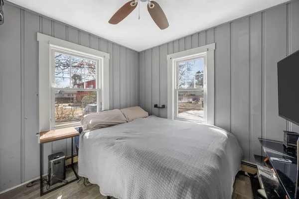 $399,900 | 6 Pine Street, Wareham, MA 02571