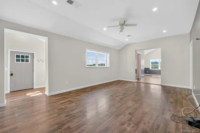 $699,999 | 2117 Highway 82, LaGrangeville, NY 12540