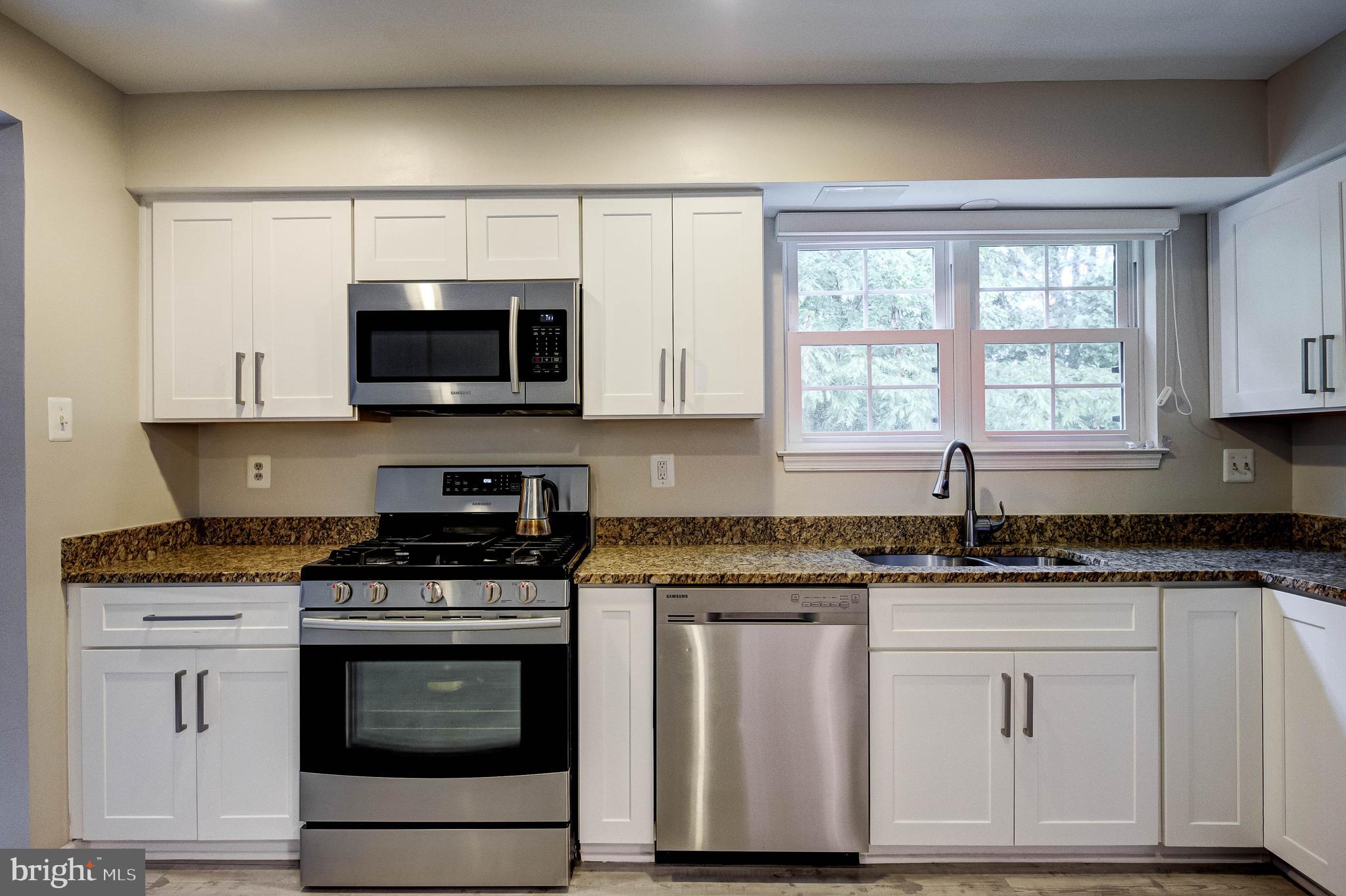 3919 Klausmier Road Baltimore, MD 21236 - Photo 10 of 32