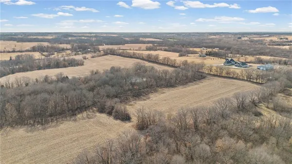 $700,000 | 9900 Northeast 172nd Street, Kearney, MO 64060