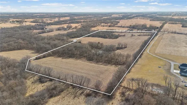 $700,000 | 9900 Northeast 172nd Street, Kearney, MO 64060