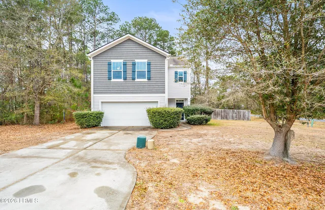 $400,000 | 56 Holly Hall Road, Beaufort, SC 29907