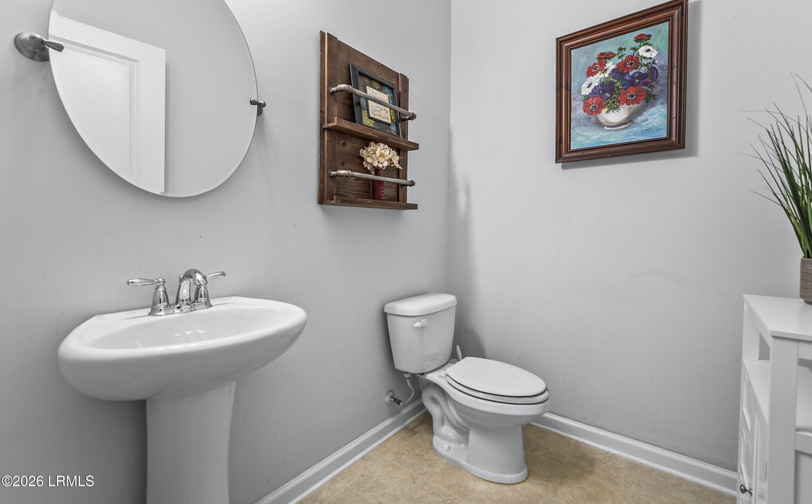 56 Holly Hall Road Beaufort, SC 29907 - Photo 13 of 31 DSC08032.jpg-SMALL