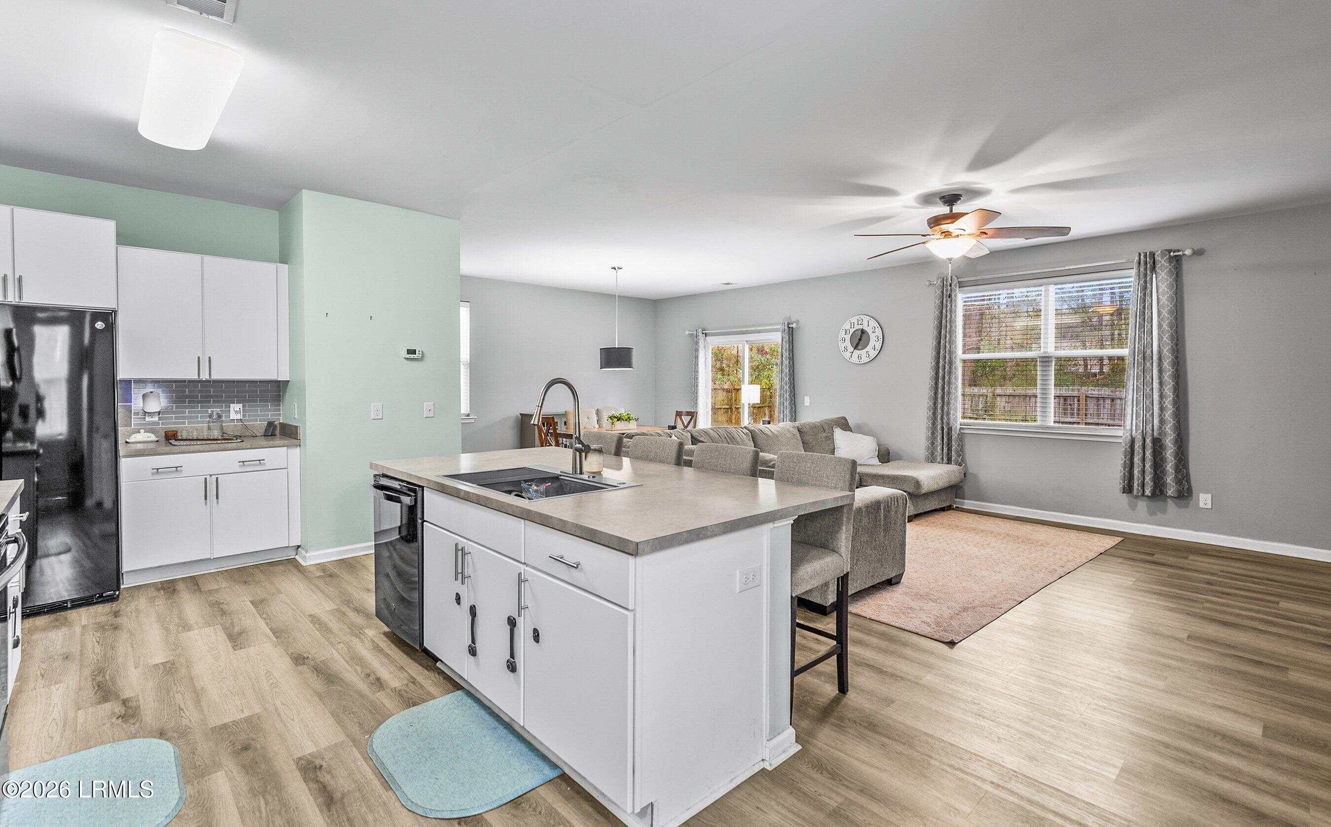 56 Holly Hall Road Beaufort, SC 29907 - Photo 4 of 31 DSC07982.jpg-SMALL