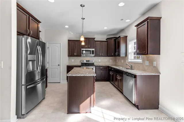 $2,600 | 4095 Irwin Drive, Aberdeen, NC 28315