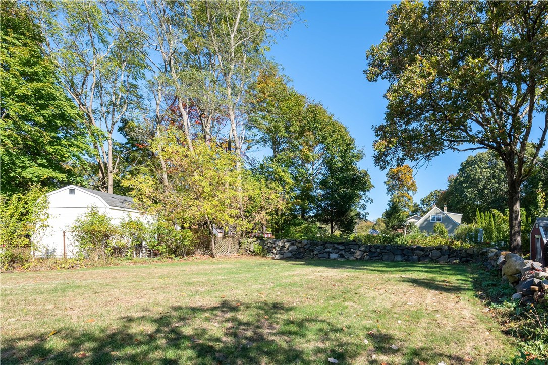 295 Ten Rod Road North Kingstown, RI 02852 - Photo 13 of 35