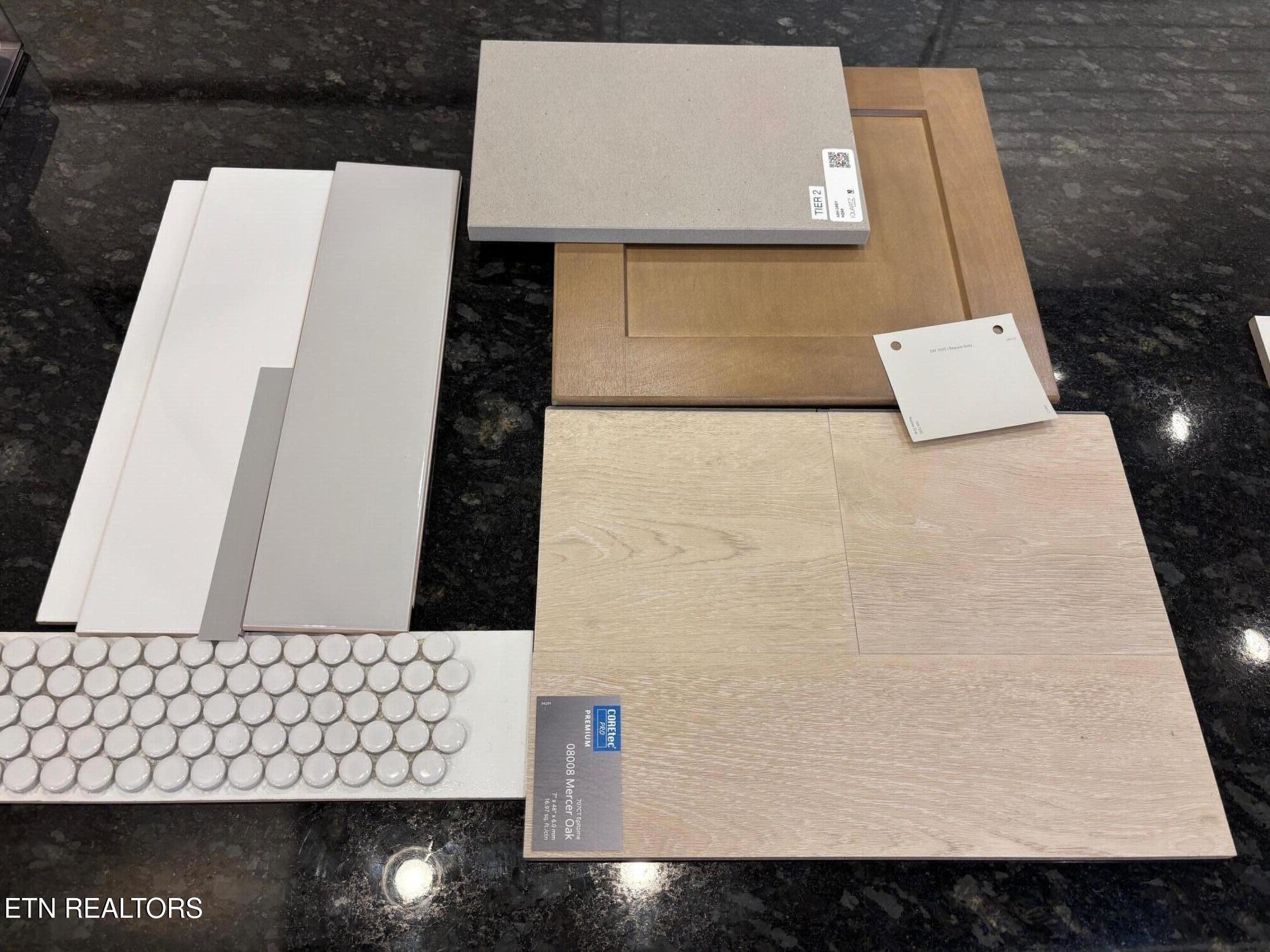 1774 Hickory Reserve Road Knoxville, TN 37932 - Photo 29 of 30 24 HC GUEST BATH