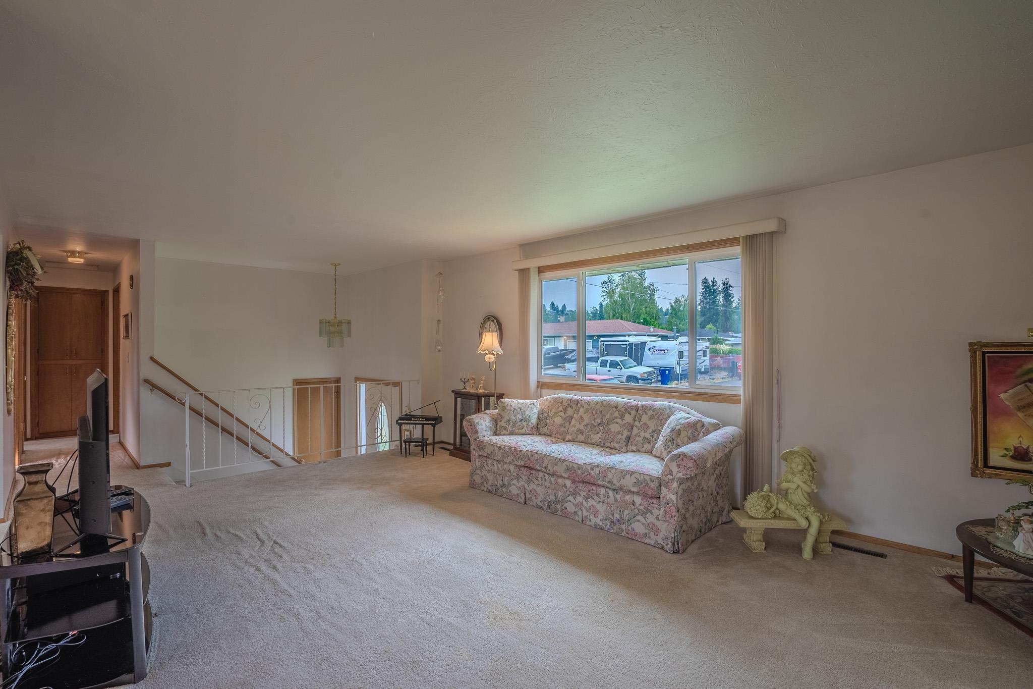 5122 West Lyons Avenue Spokane, WA 99208 - Photo 5 of 29
