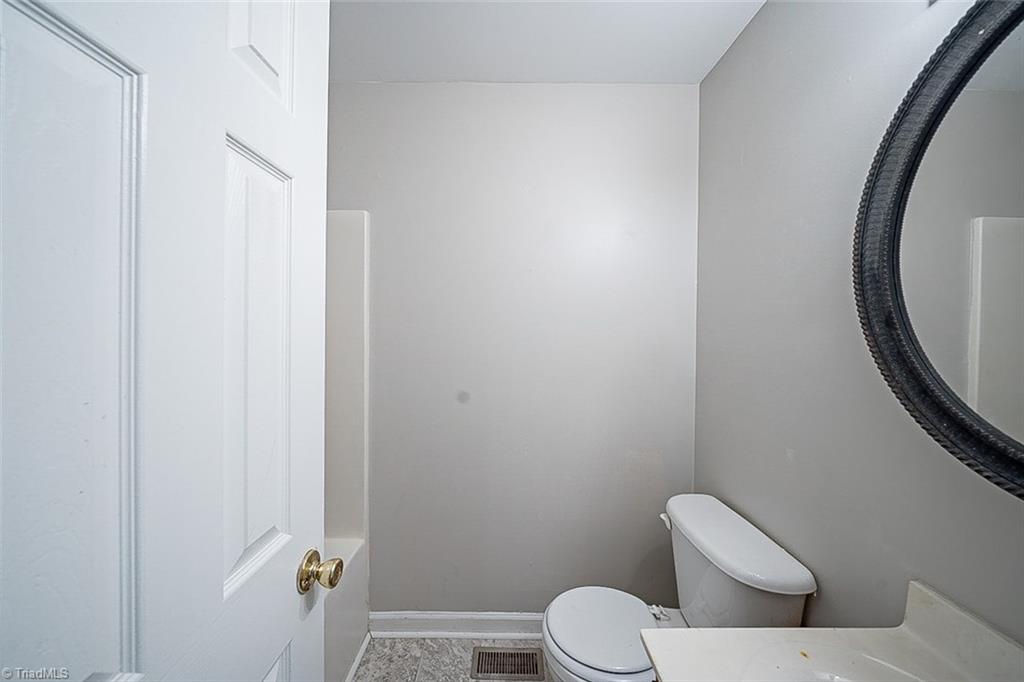 345 Wingo Street High Point, NC 27262 - Photo 8 of 12 Gallery Image 8