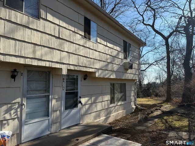 $3,000 | 7 McAllister Avenue, Unit 2, Norwalk, CT 06854