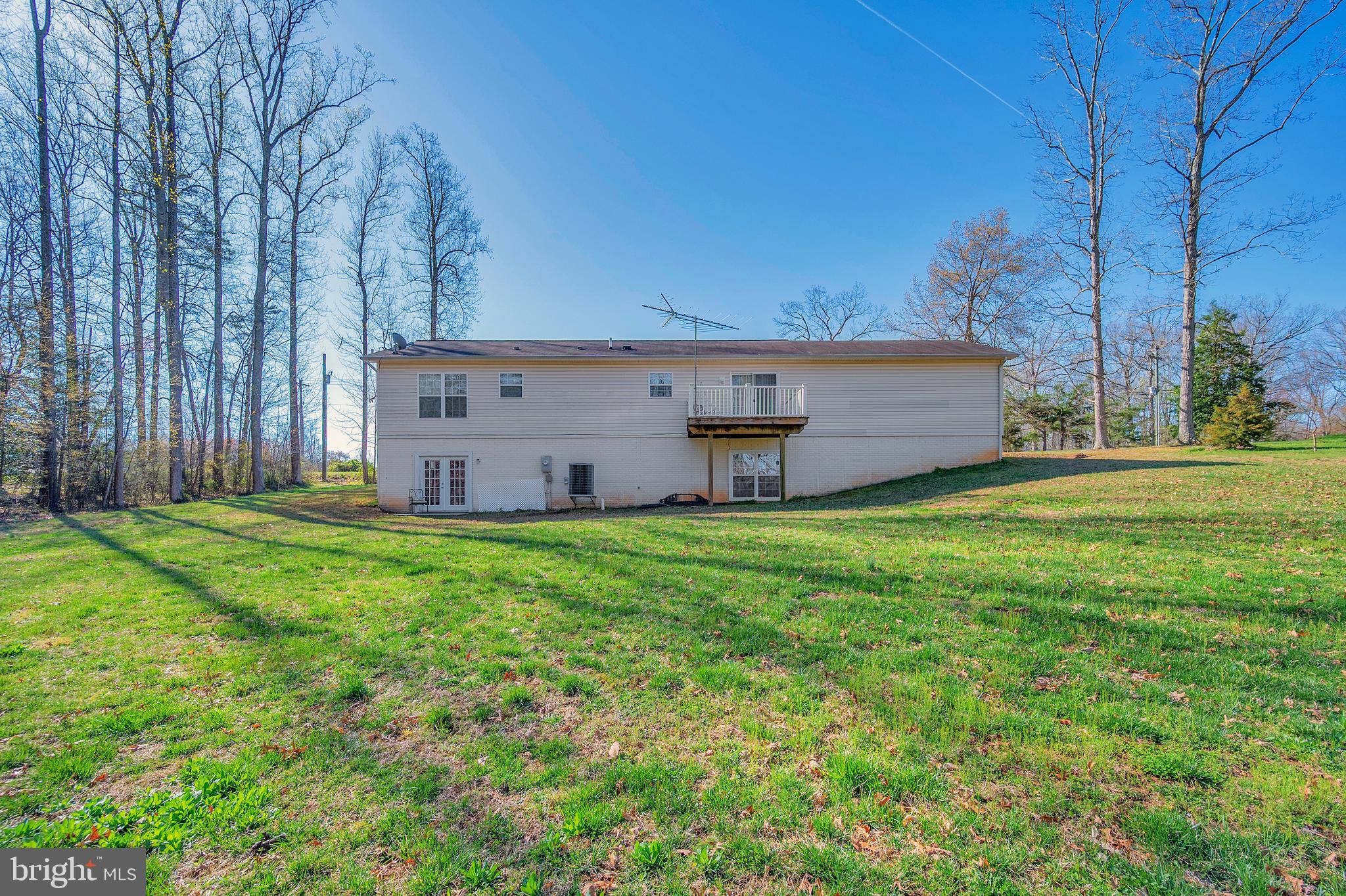 5224 Courtneys Corner Road Sumerduck, VA 22742 - Photo 7 of 40