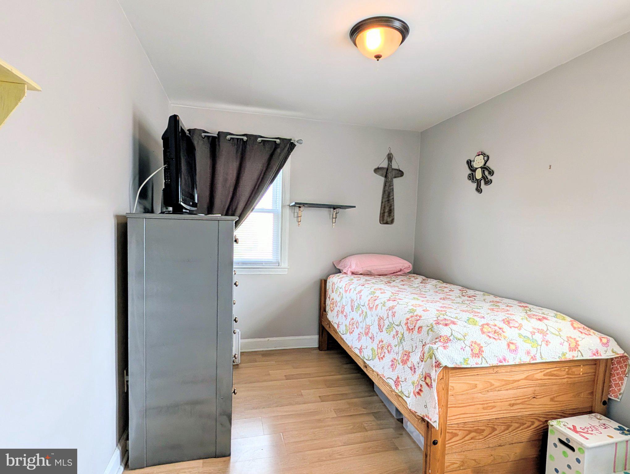 568 Michell Street Ridley Park, PA 19078 - Photo 29 of 41 Cozy bedroom with bright accents.