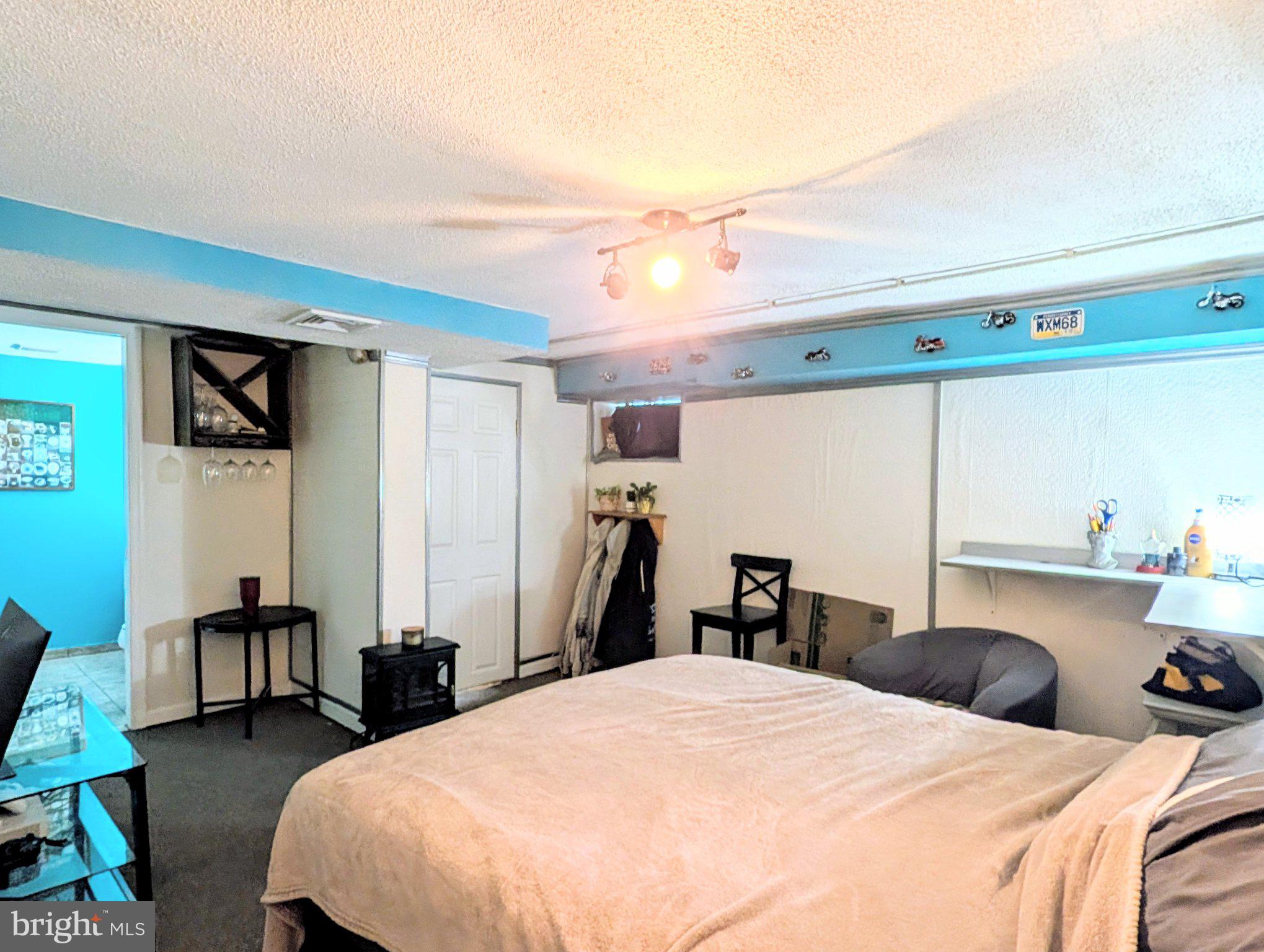 568 Michell Street Ridley Park, PA 19078 - Photo 32 of 41 Cozy retreat with vibrant accents.