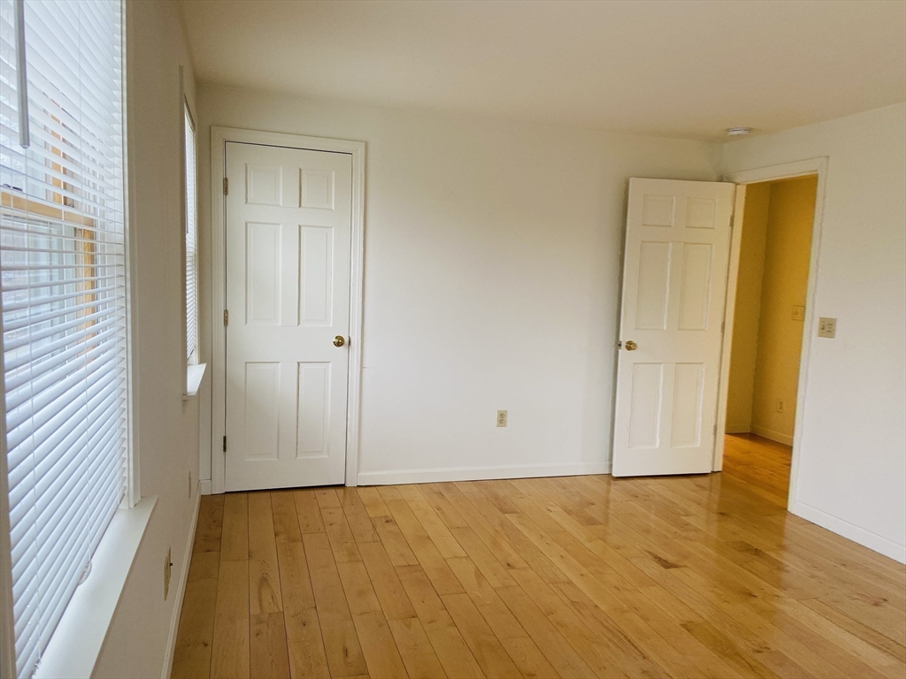 27 Prospect Street Hatfield, MA 01038 - Photo 19 of 27