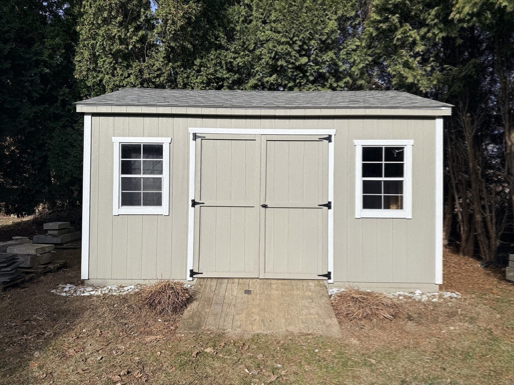 27 Prospect Street Hatfield, MA 01038 - Photo 24 of 27